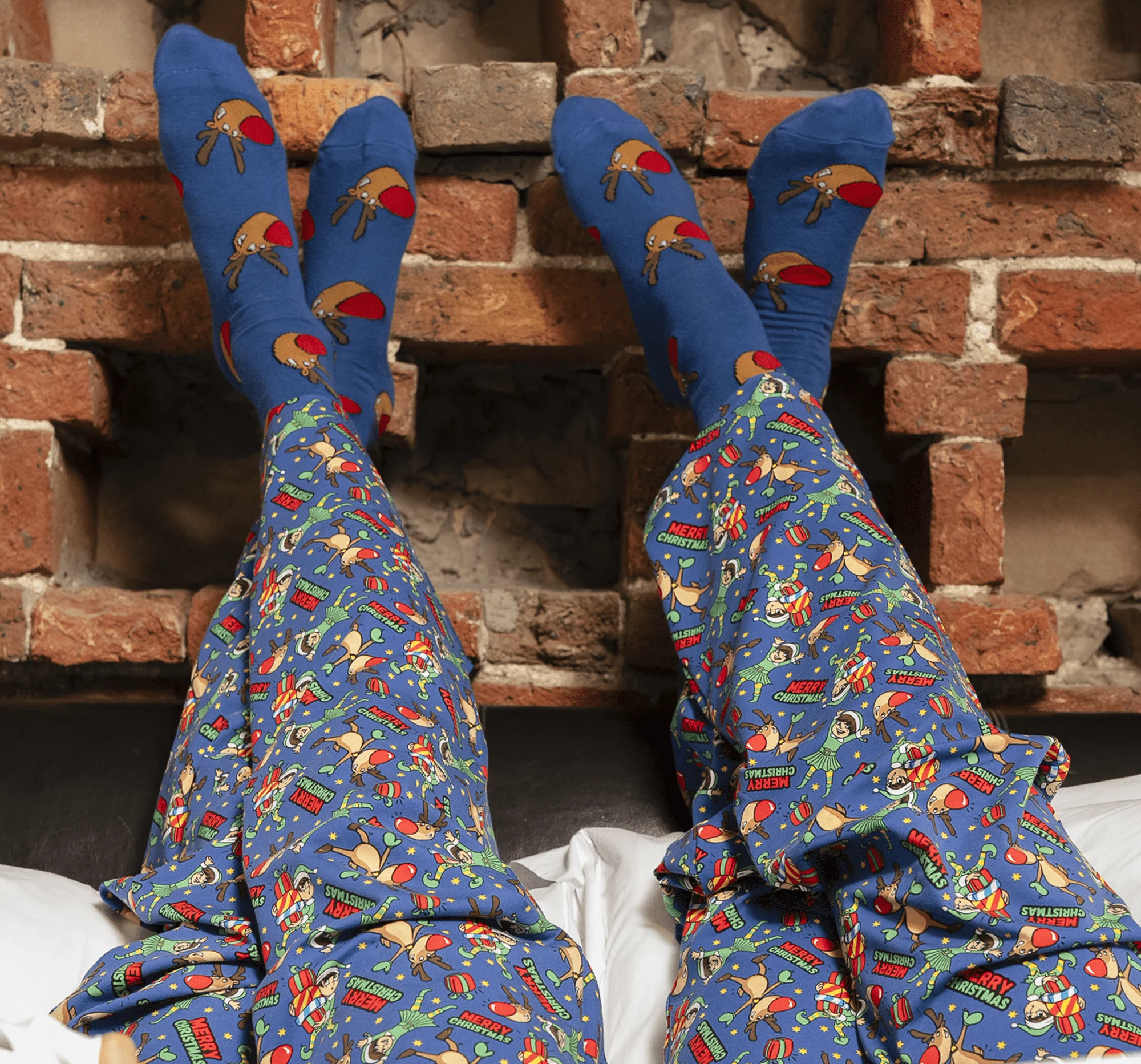 Rudolph - Women's Short Pyjamas Set (T-Shirt & Shorts) - Image 9