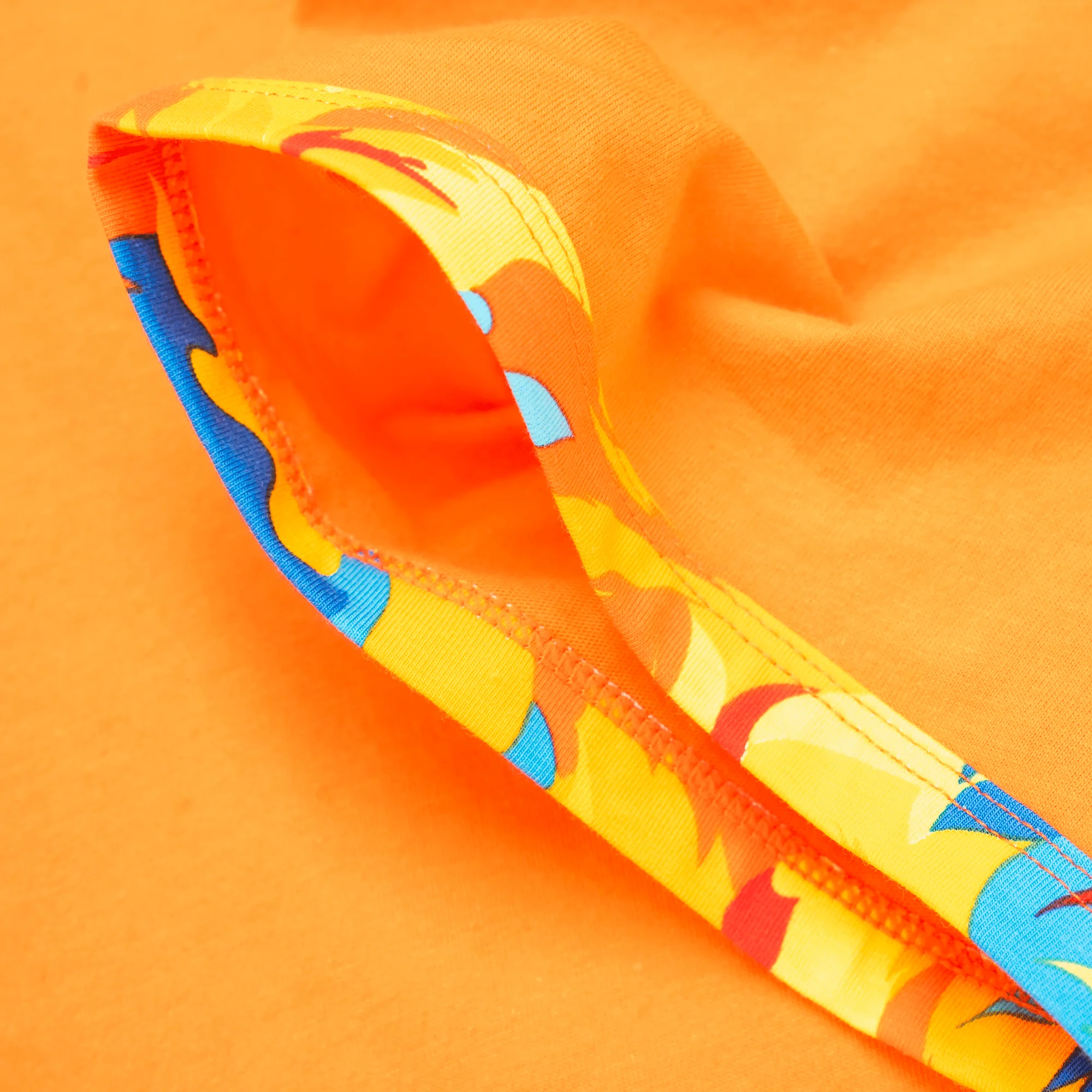 Great Balls of Fire - Kids Long Pyjamas Set (T-Shirt & Trousers) - Image 4