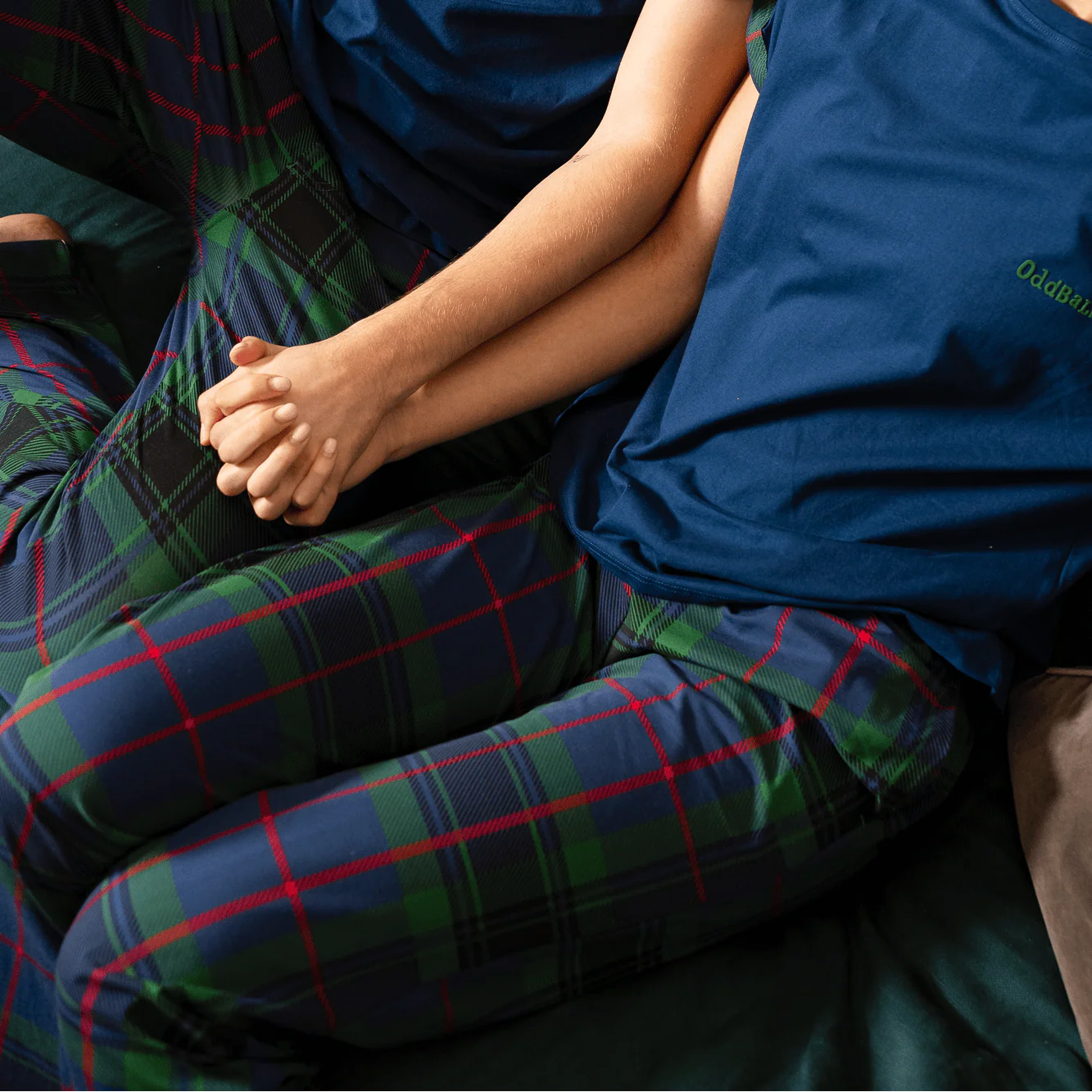 Highlands - Women's Long Pyjamas Set (T-Shirt & Trousers) - Image 2